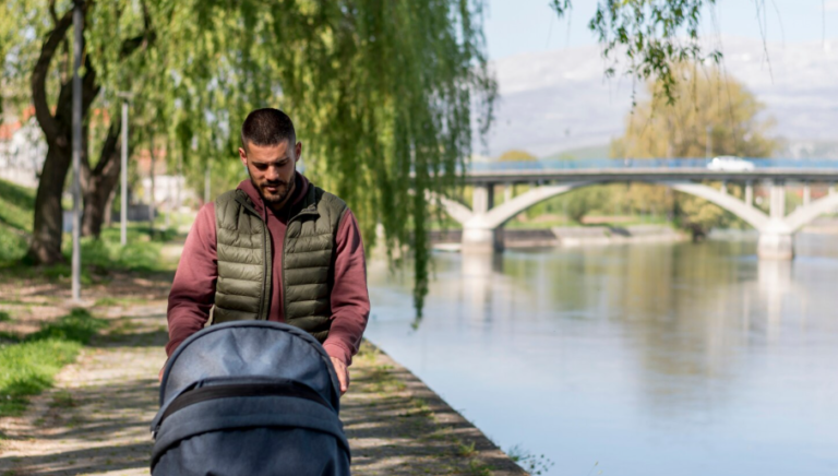 What Makes the Best Baby Pram for Everyday Family Life?